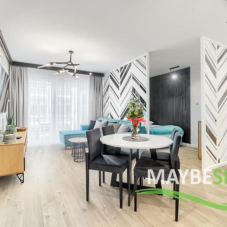 Maybesea Nadmorskie Tarasy A415 Kolobrzeg Exterior photo