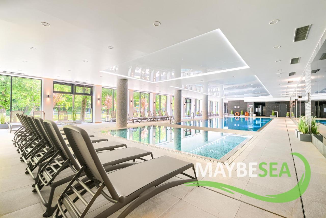 Maybesea Nadmorskie Tarasy A415 Kolobrzeg Exterior photo